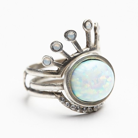 Never worn ring set from Free People - Picture 2 of 7